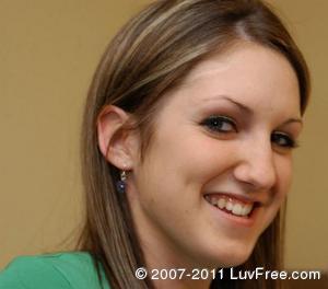 Loraine2love - Aussiedatezone.com